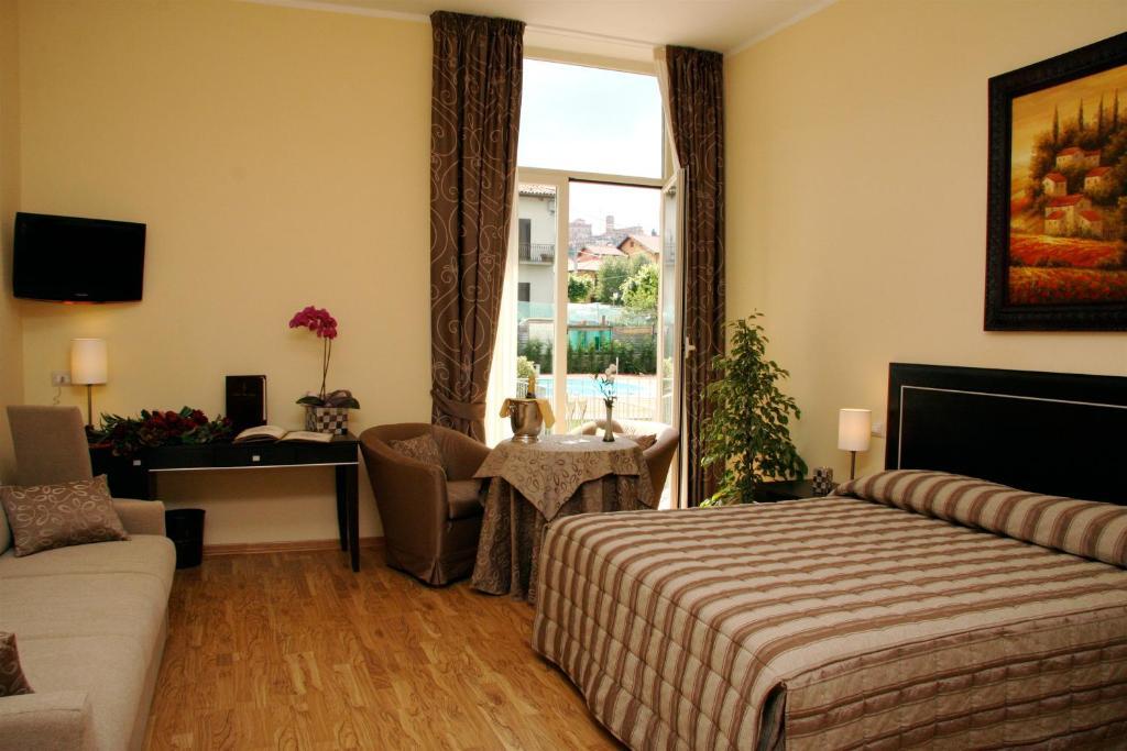 Hotel Villa Cinzia Villanova Mondovì Værelse billede