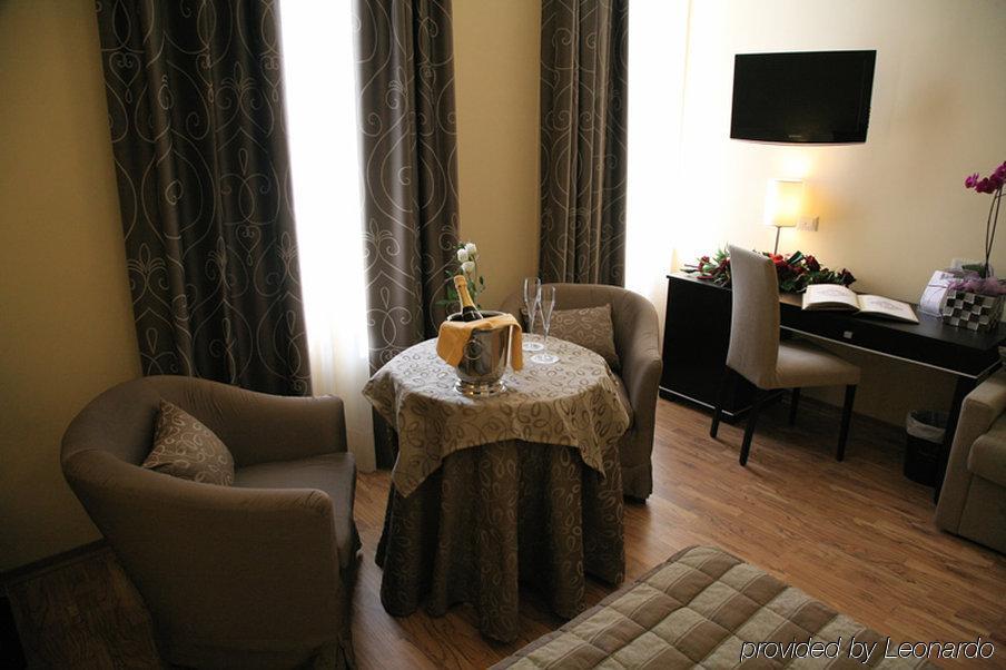 Hotel Villa Cinzia Villanova Mondovì Eksteriør billede