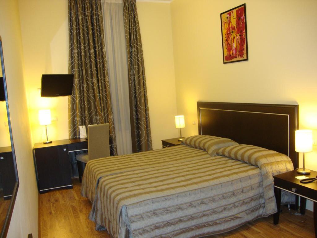 Hotel Villa Cinzia Villanova Mondovì Værelse billede