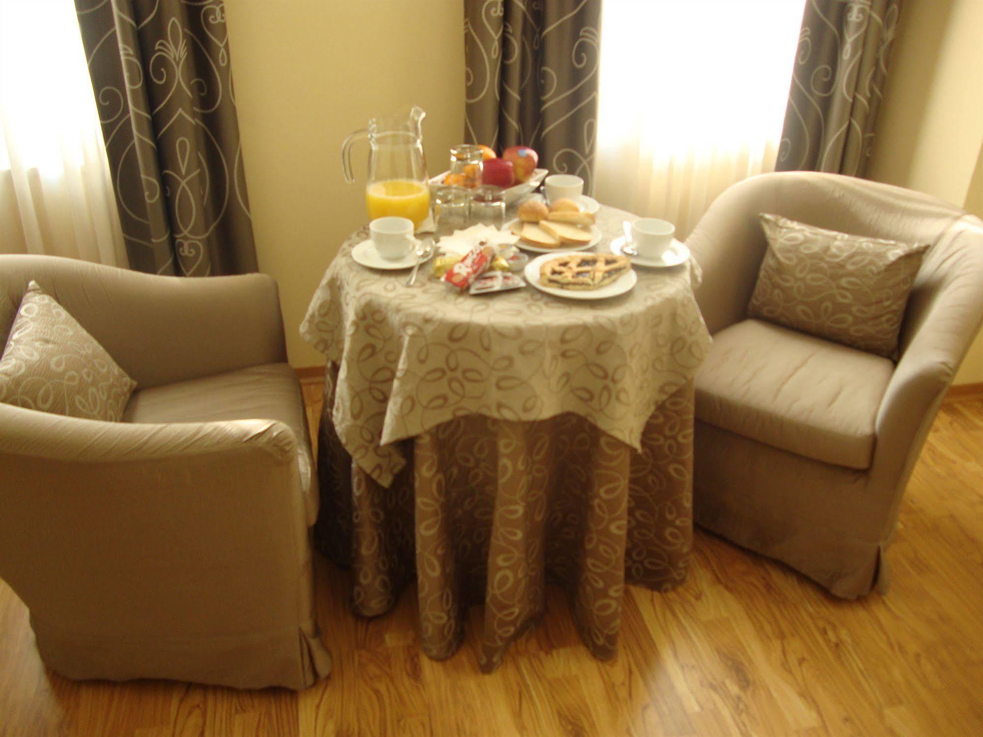 Hotel Villa Cinzia Villanova Mondovì Eksteriør billede
