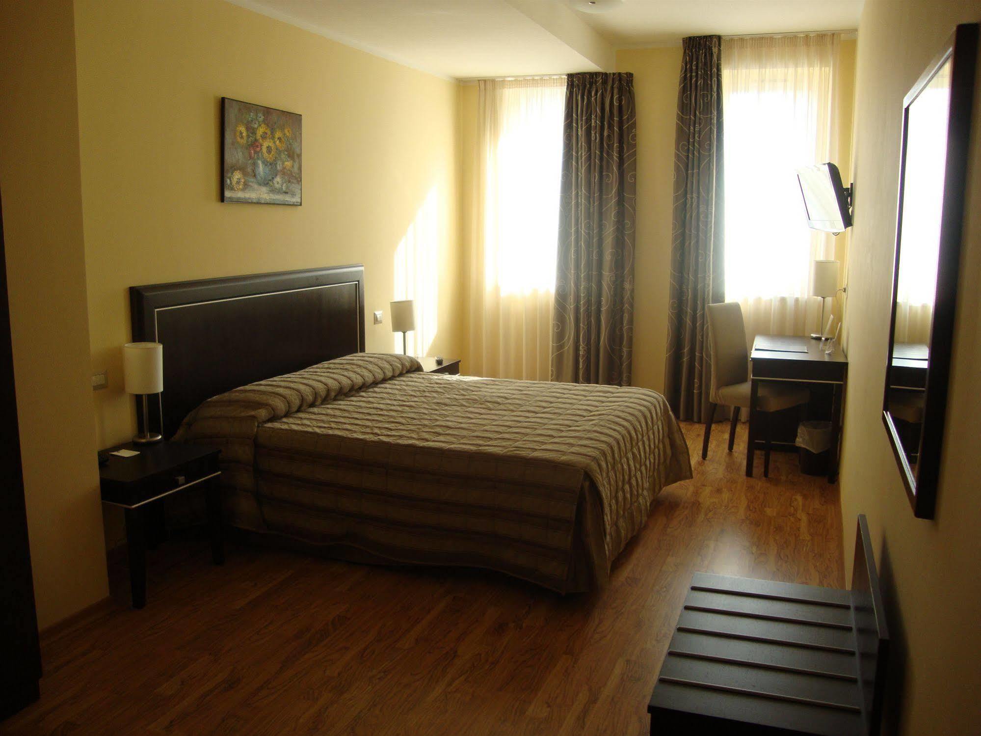 Hotel Villa Cinzia Villanova Mondovì Eksteriør billede