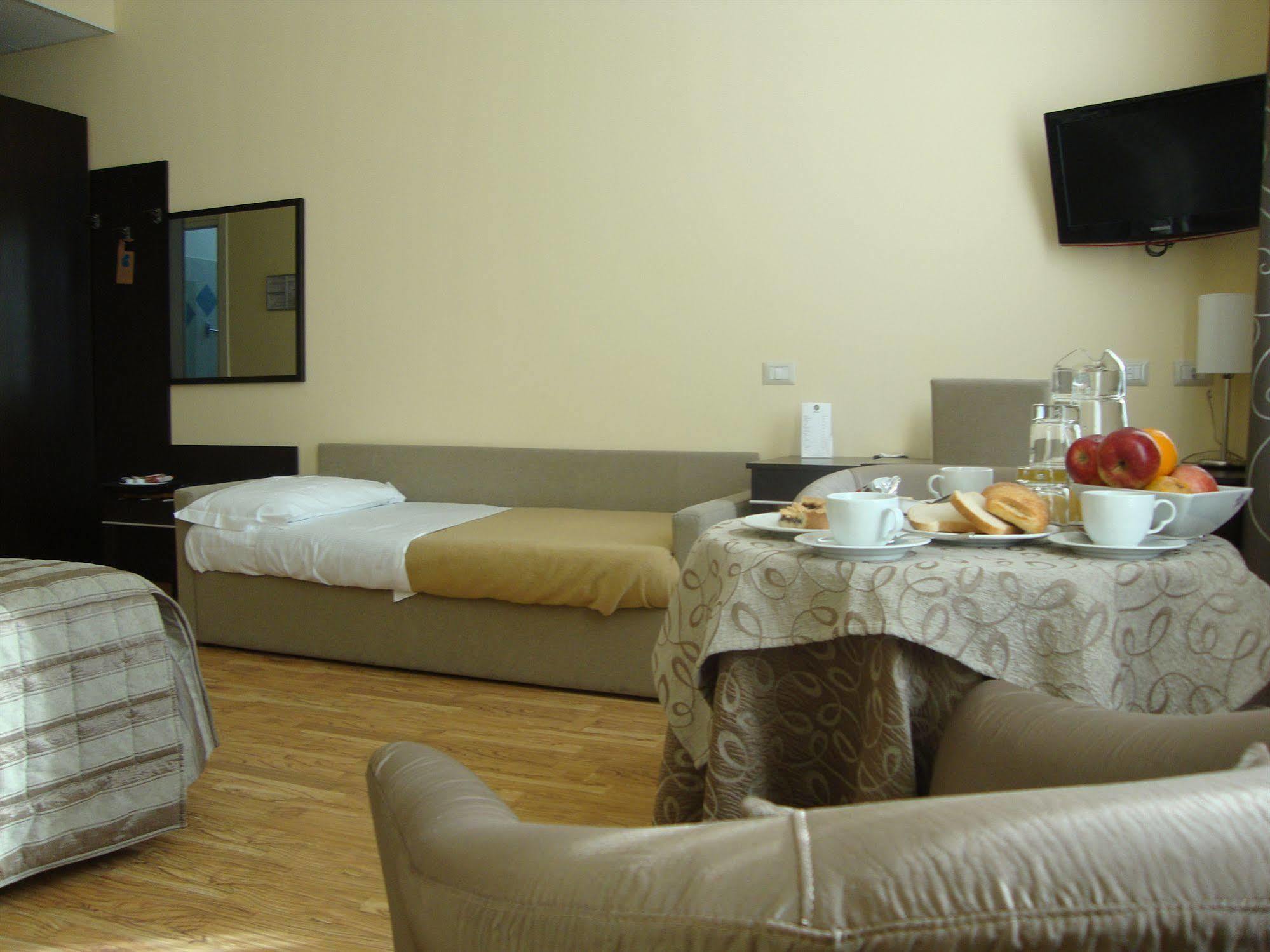 Hotel Villa Cinzia Villanova Mondovì Eksteriør billede