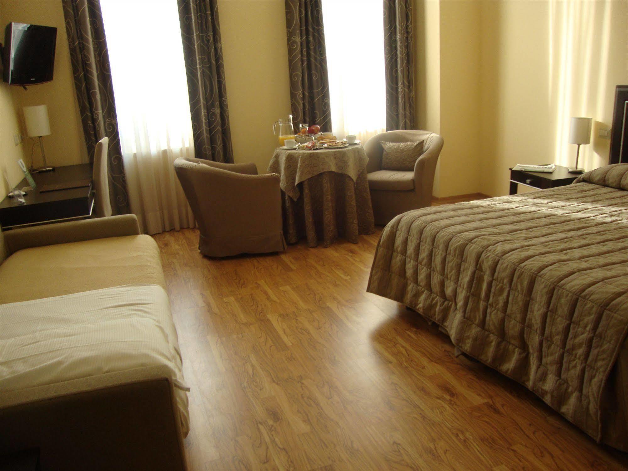 Hotel Villa Cinzia Villanova Mondovì Eksteriør billede