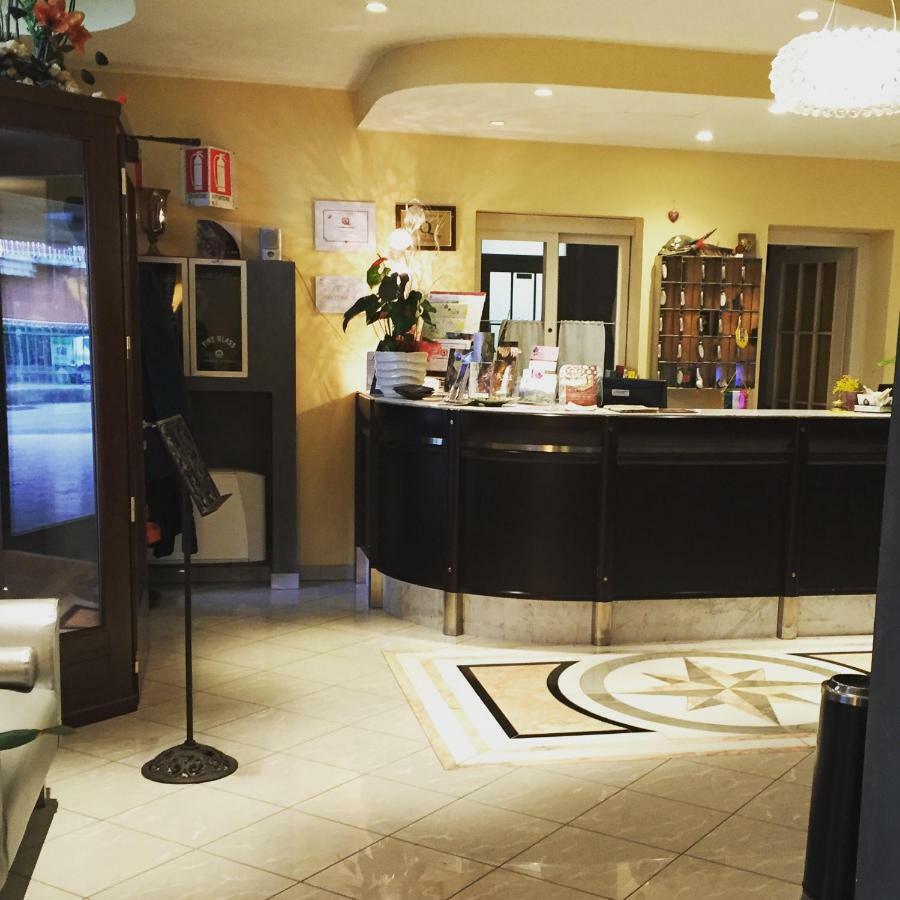 Hotel Villa Cinzia Villanova Mondovì Eksteriør billede